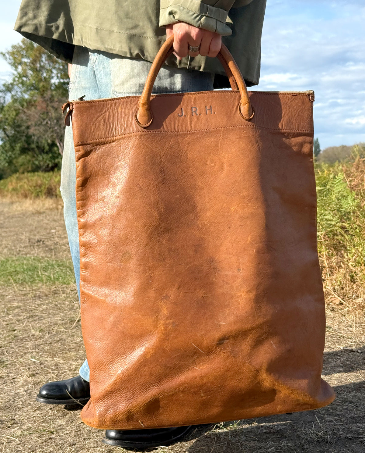 Mid-Century British Leather Travel Bag w/ Lightning Zipper