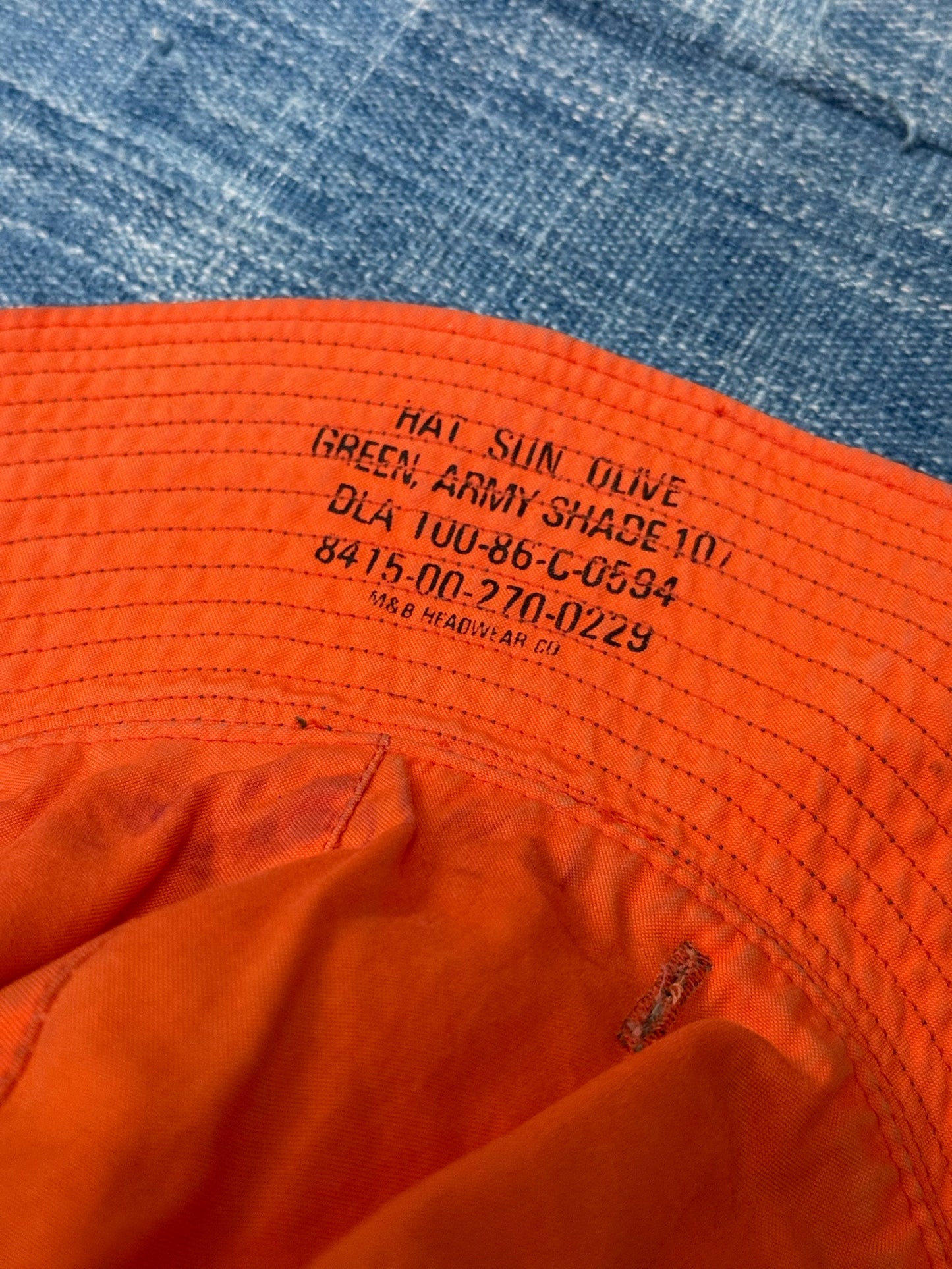 1986 USAF C-1 Reversible Survival Boonie Hat – Orange / Green [Without Strap]