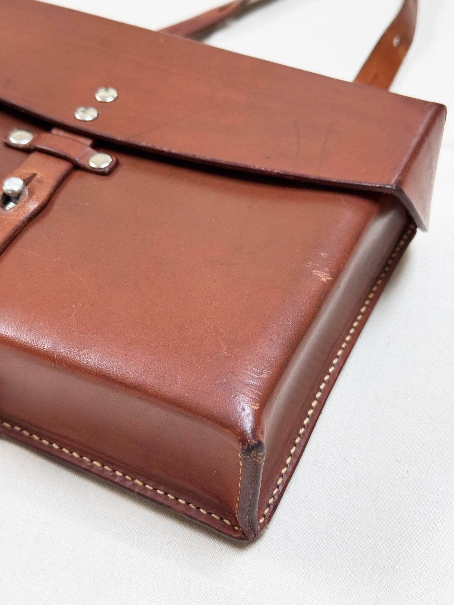 1988 Swiss Army Brown Leather Shoulder Bag