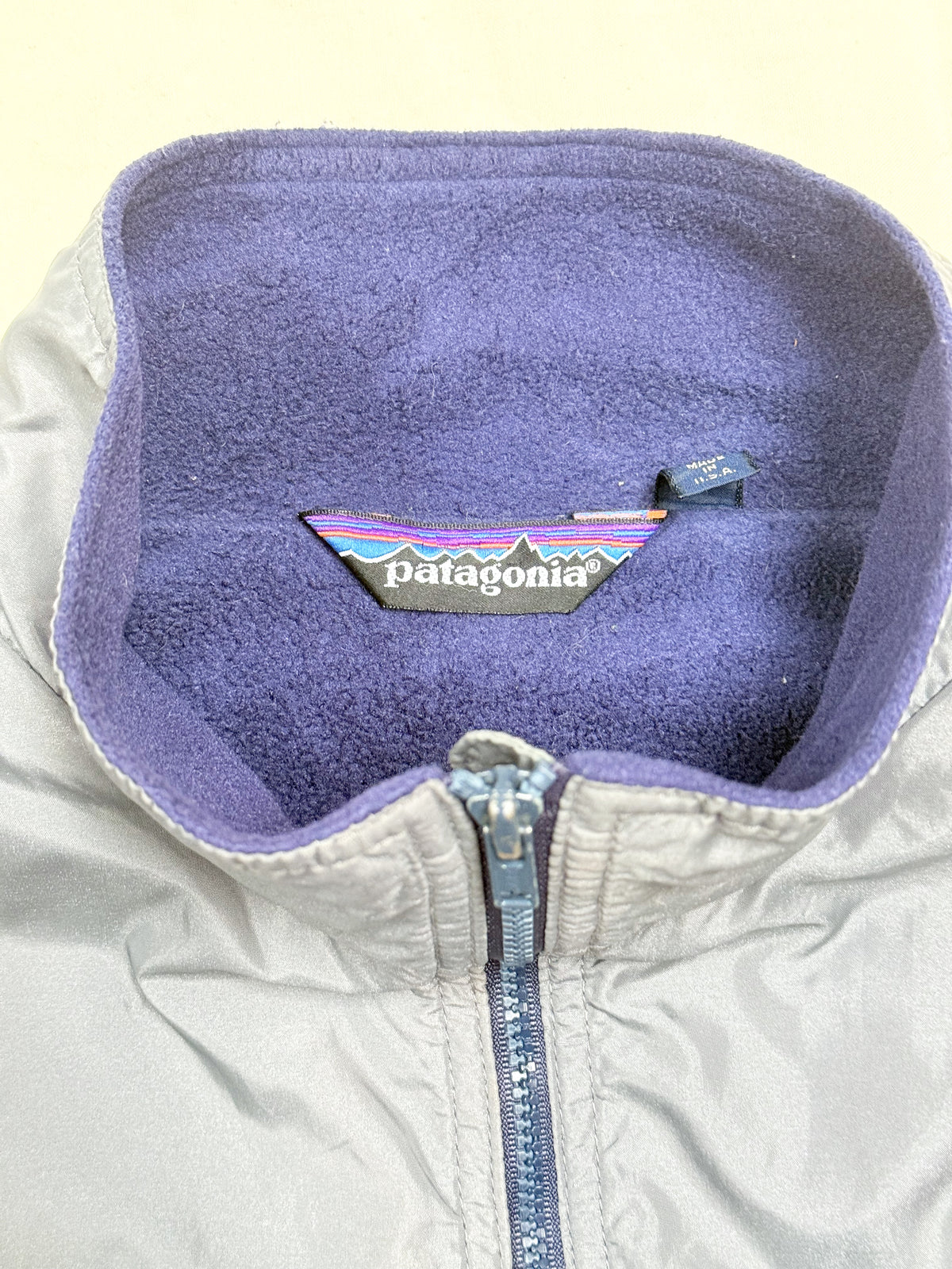 1980s–1990s Patagonia Grey Nylon Fleece Jacket [M]